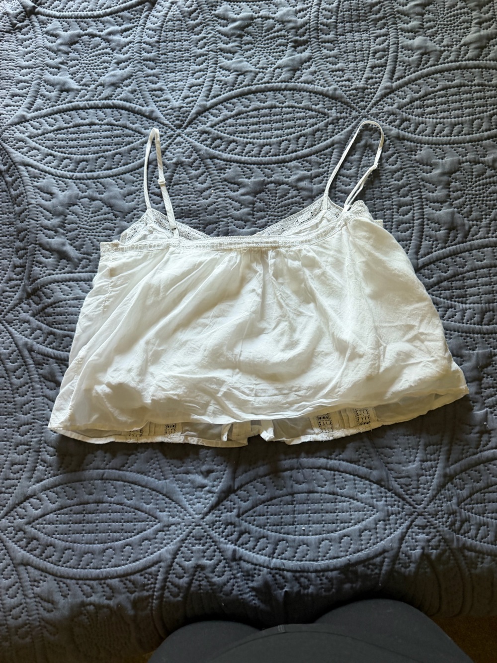 American Eagle Outfitters White Lace-Trim Camisole - Picture 4 of 5